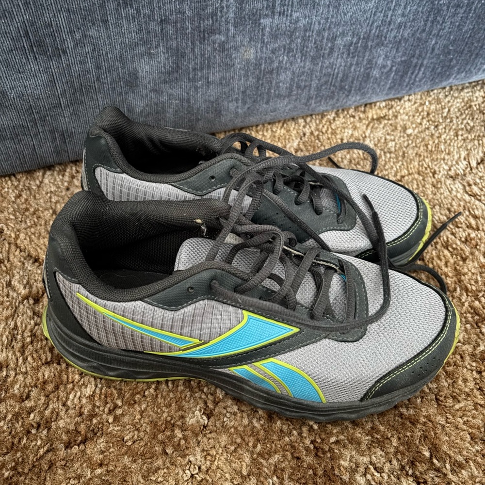 Reebok Women’s Gray and Black Athletic Shoes with Blue Accents